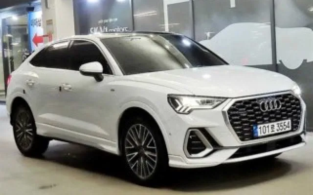 아우디 Q3 (F3) 40 TFSI 스포트백 콰트로 프리미엄 2024/12 16,515km 매물 사진