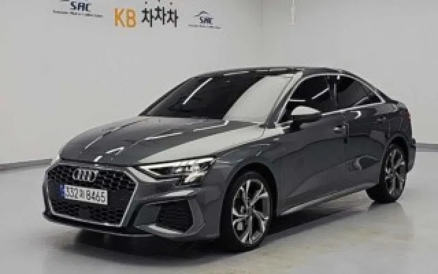 아우디 A3(8Y) 40 TFSI 프리미엄 2023/08 27,000km 매물 사진
