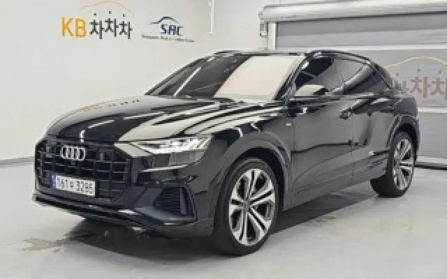 아우디 Q8 55 TFSI 콰트로 프리미엄 2023/01 72,919km 매물 사진