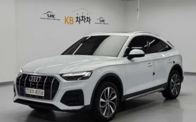 아우디 Q5 (FY) 45 TFSI 콰트로 스포트백 2022/05 119,256km 매물 사진