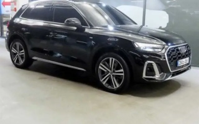 아우디 Q5 (FY) 45 TFSI 콰트로 프리미엄 2023/05 49,790km 매물 사진