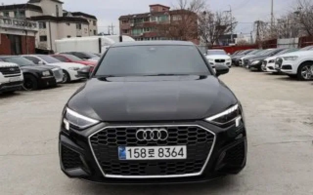 아우디 뉴 A3 40 TFSI 프리미엄 2022/07 60,252km 매물 사진